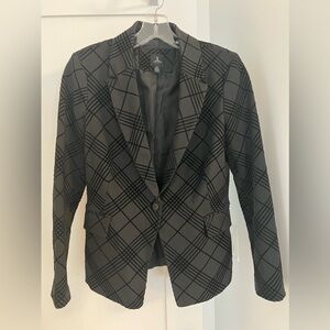 Black size S blazer